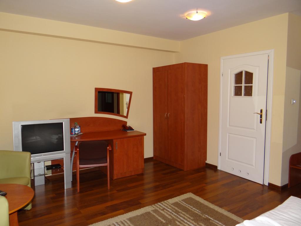 Hotel Restauracja Kinga 3*