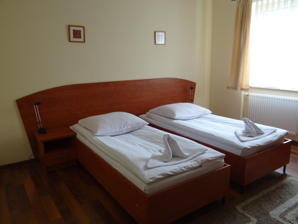 Restauracja Kinga 3*
